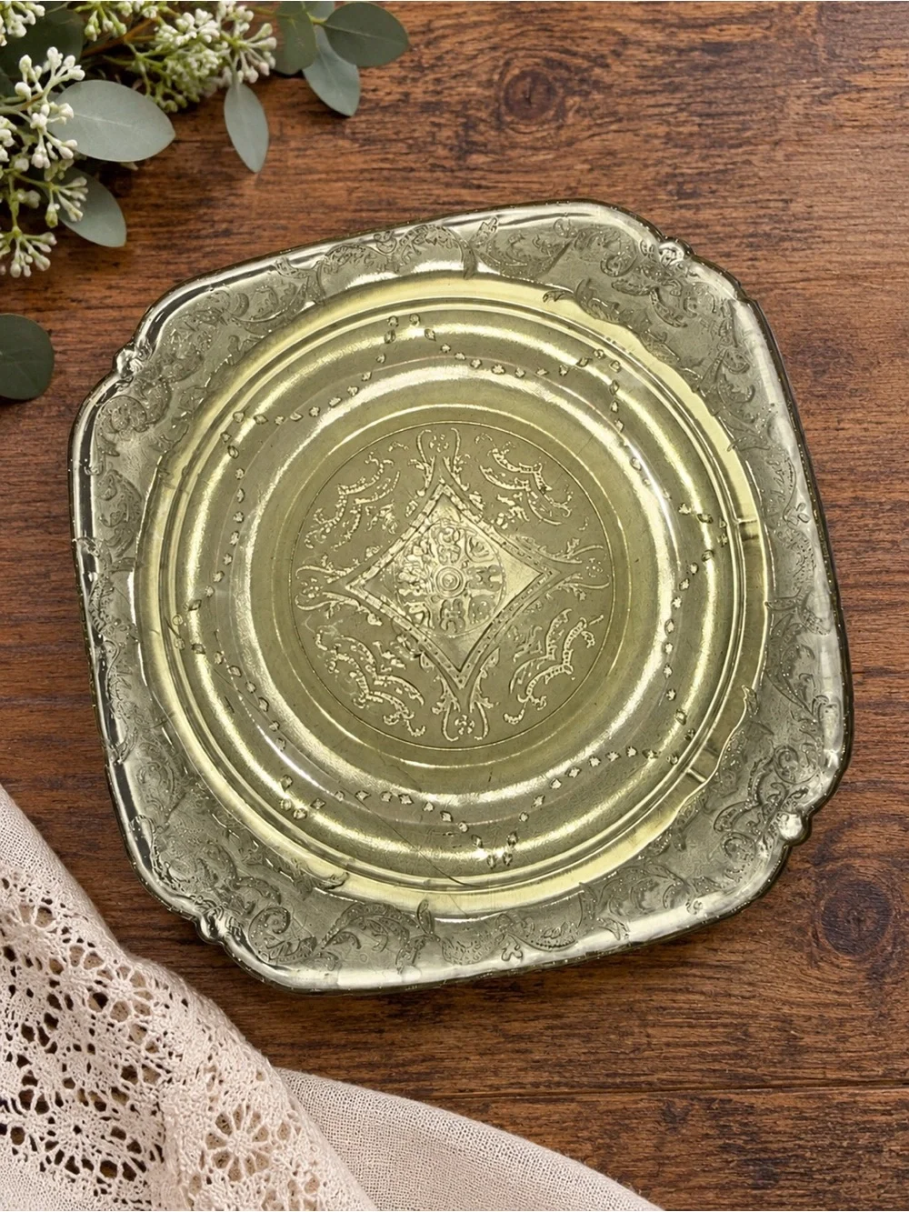 Vintage Amber Glass Dessert Plates Set of 4 Ornate Floral Scroll 6” Square